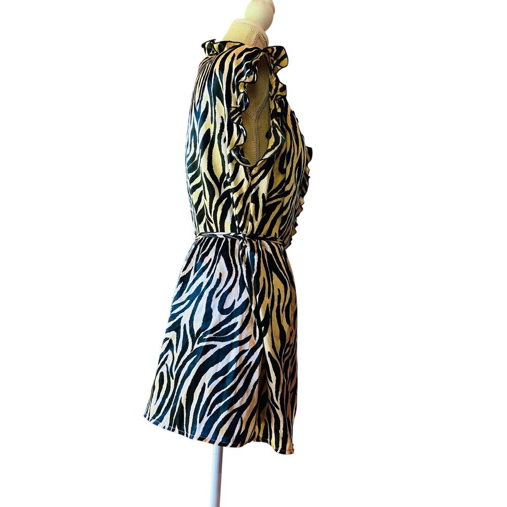 Seductive Wear Zebra Print Lingerie Set w/ Matching Robe Size M Satin Babydoll - Picture 7 of 12